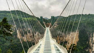 در سفر به چین بازدید از بلندترین پل شیشه ای دنیا فراموش نشود