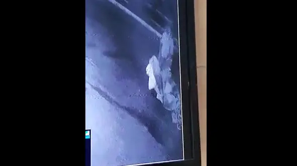 سارق در منهول های فاضلاب آبادان دستگیر شد + فیلم