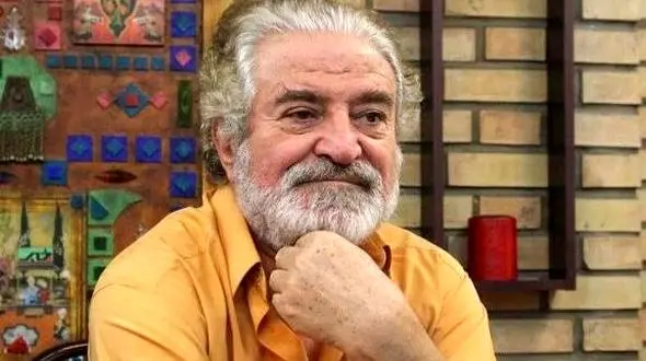 فیلم / تعهد کاظم هژیرآزاد در سوگ فوت همسرش/ اشک‌های الناز ملک و آقای بازیگر 