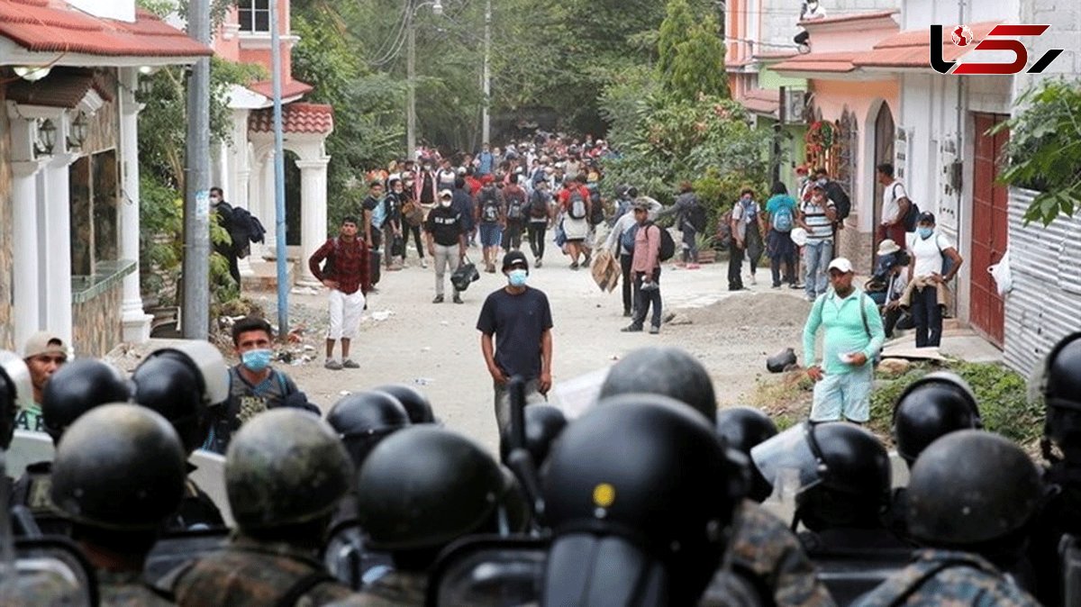 Guatemalan Police Clearing US-Bound Migrant Caravan Camp after Clashes (+Video) 