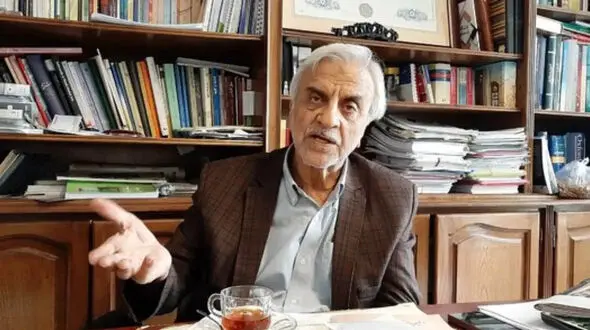 دولت احمدی نژاد دولتی تخریب‌گر بود/ هاشمی می‌خواست مردم خوب زندگی کنند