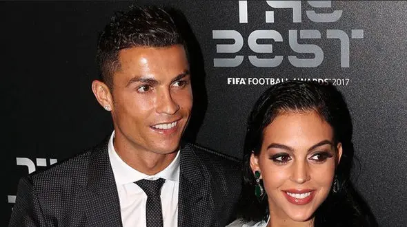 رونالدو و نامزدش در یک رستوران لاکچری میهمان شاهزاده سعودی شدند + فیلم