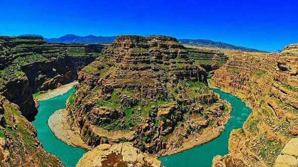 بازدید ۸۵۳ هزار گردشگر نوروزی از جاذبه‌های لرستان