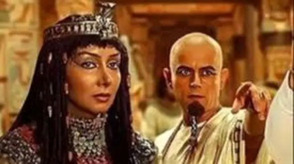 زن سوم رحیم نوروزی بازیگر یوزارسیف : من از شوهرم خیلی کم سن تر بودم ... فاصله سنی زیادمان باعث شد .../ زن دوم بازیگر هم سن کمی داشت و آنها باز هم .... + عکس ها