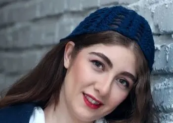 الیکا ناصری بازیگر سریال گردن زنی و یاغی این روزها در اوج درخشش است/ استایل گرم و دلنشین او را ببینید