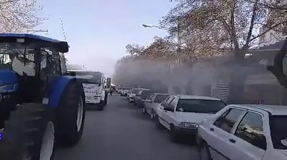 گندزدایی و ضدعفونی کردن معابر عمومی در نهاوند + فیلم