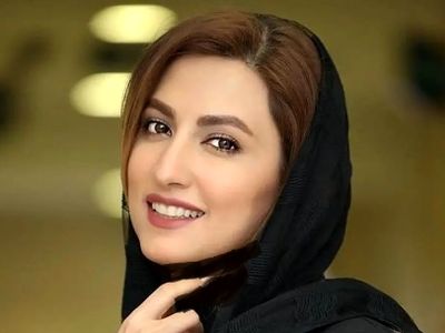 عکس/ تیپ منحصربه‌فرد و جوان‌پسند سمیرا حسینی که تینیجر ها عاشقش میشن! /چه تیپ سبزی زده! 