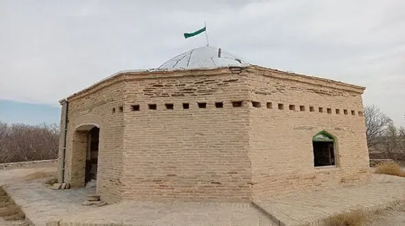 از بقعه تاریخی شاهزاده نبی دیدن کنید + فیلم