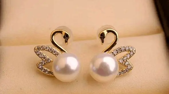 شیک‌ ترین مدل‌ های گوشواره مرواریدی برای استایل جذاب شما