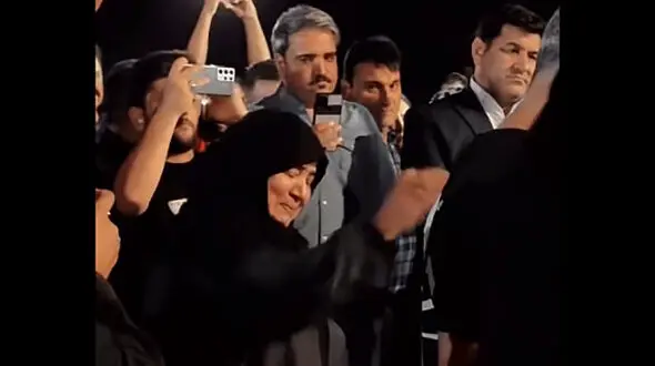 فیلم عزاداری دردناک مادر آبادانی / انفجار بندرعباس داغ فرزند را زنده کرد