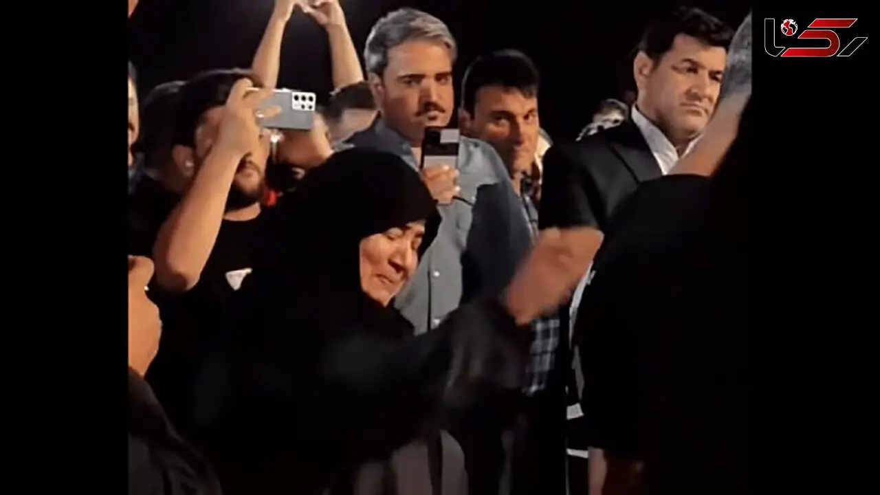 فیلم عزاداری دردناک مادر آبادانی / انفجار بندرعباس داغ فرزند را زنده کرد