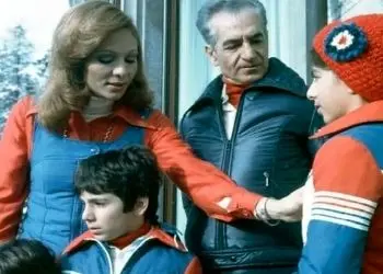 سفر در زمان/ دست به یقه شدن فرحناز پهلوی با شاه عشرت طلب /سال 1346