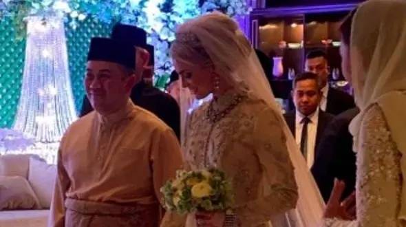 ازدواج ولیعهد مالزی با ملکه زیبایی سوئد + عکس