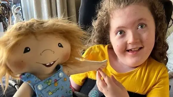 داستان عروسک هایی که شبیه صاحبانشان هستند + عکس