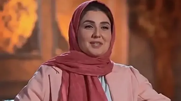 وقتی گلوریا هاردی صدای خنده های نعیمه نظام دوست رو بهتر از خودش درمیاره! کوه استعداده