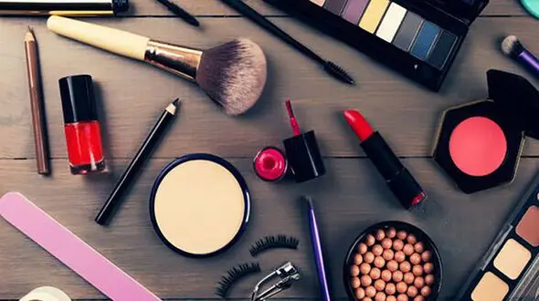 اسامی محصولات آرایشی و بهداشتی غیرمجاز اعلام شد 