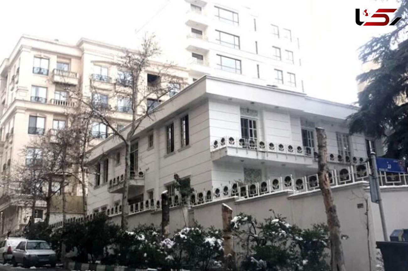 خانه شهرداران ، عمارت تاریخی  نیست / پروانه ساخت عمارت گلستان 4 سال قبل از انقلاب صادر شده است