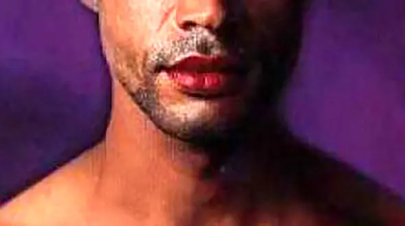 پسر جوان برای زن شدن خودش دست به کار شد! / یک اقدام فجیع و تکاندهنده!