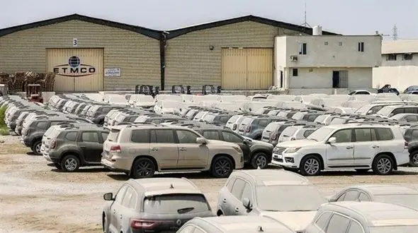 بالاترین و پایین ترین قیمت خودروهای مزایده ای گمرک / از سراتو تا پورشه 