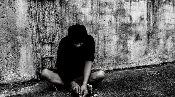 مت‌آمفتامین  فقیر و غنی نمی شناسد، همه را به بی خانمانی می کشد / توقف اقتصاد خانواده های متمول با اعتیاد