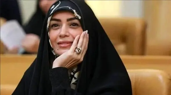 فیلم / اجرای غیر معمولی الهام چرخنده در آنتن زنده صدا و سیما / بازیگری یا مجری گری ؟! / فیلش یاد هندوستان کرده !