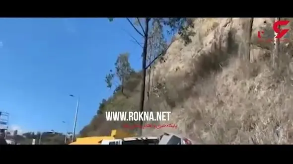 فرار عجیب راننده تریلی پس از تصادف وحشتناک با یک خودرو + فیلم 