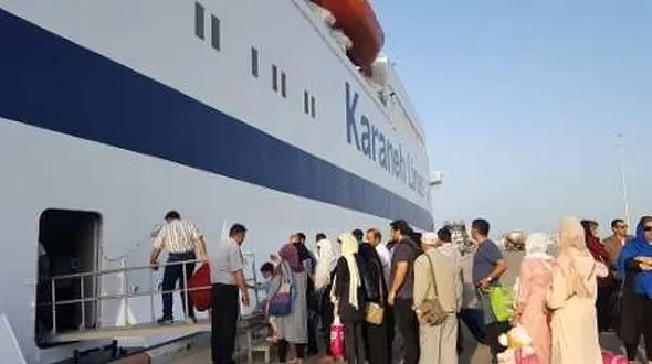 سفر با کشتی اقیانوس پیما از کیش تا قشم / فروردین سال 96 صورت گرفت