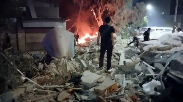 ساختمان های مورد حمله در المزه، نزدیکی سفارت ایران قرار دارد