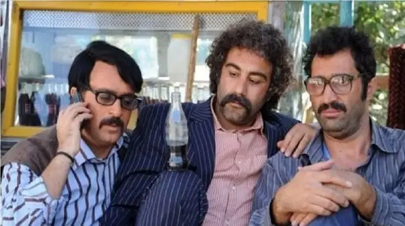 فیلم/ سکانس خندان/عکس مامان محسن تنابنده رو گذاشتن فیسبوک /ترکیب افشاری و تنابنده بمب خندس 