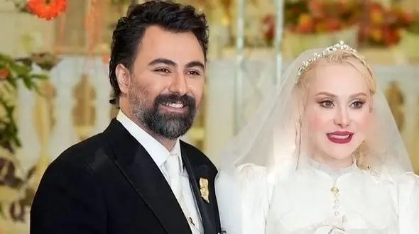 عکس / نگاهی به چیدمان اولین شب یلدای عاشقانه آرام جعفری تازه عروس و داماد