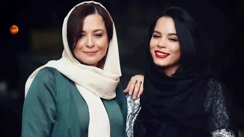 ملیکا شریفی نیا