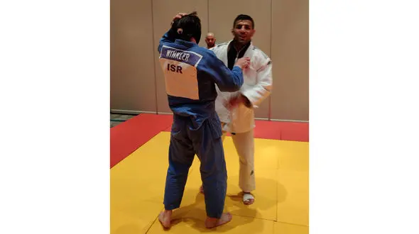 تمرین ایرانی ورزشکار با تیم ملی اسراییل + عکس