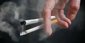 فیلم / انتقاد معاون وزیر بهداشت به نمایش بی حد و مرز سیگار و سیگار کشیدن در سینمای خانگی