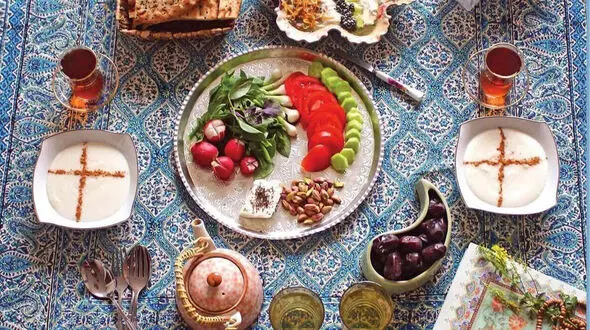 بایدها و نبایدهای وعده های افطاری و سحری در ماه رمضان چیست؟