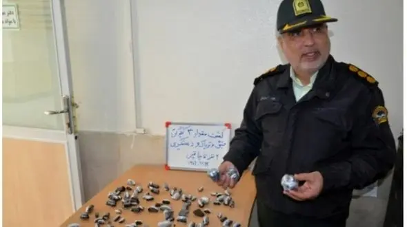 2 سوداگر مرگ در سوپرمارکت موادتریاک می فروختند / در اصفهان فاش شد