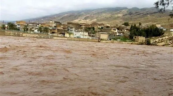 سرنوشت 40 دانش آموز اردبیلی در اسارت سیل/ صاعقه جان یک زن را گرفت