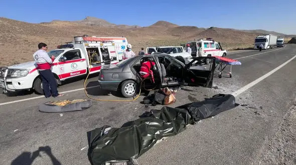 7 کشته و زخمی در تصادف هولناک رونیز با آردی در جاده تبریز + عکس دلخراش