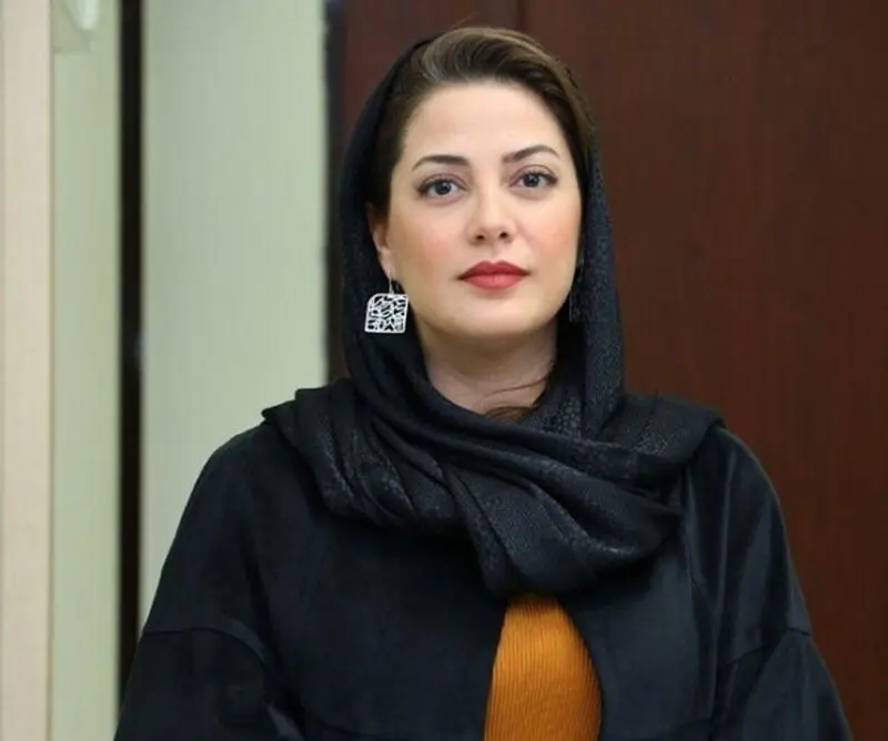 الناز طباطبایی