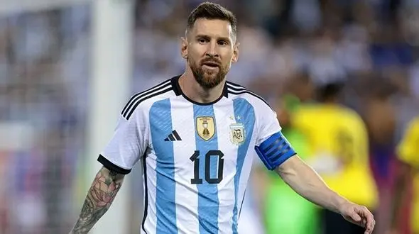 مسی قهرمان جام جهانی را معرفی کرد