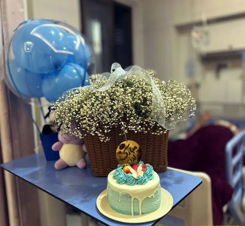 اتاق مژده خنجری