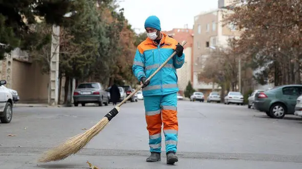 کارگران شهرداری زاهدان خبر از 3 ماه تاخیر درحقوقشان دادند!