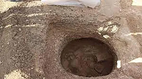 بازداشت 6 مرد ساروی در یک قدمی گنج های زرین / آنها مسلح بودند