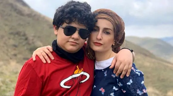 عکس جدید مادر و پسری شقایق دهقان با پسرش ! / تغییرات زیاد مادر و پسر رو ببینید !