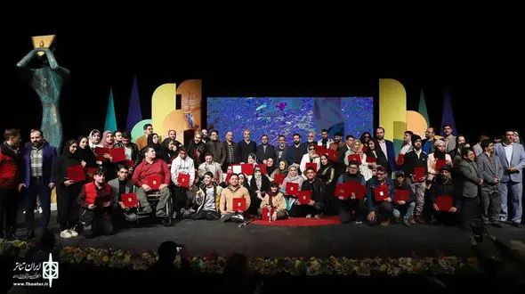 بخش فراگیر، نقطه عطف جشنواره تئاتر فجر 42 / فخری: بخش فراگیر نگاهی نو از توانیابی است