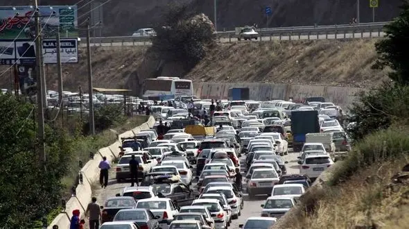 وضعیت ترافیکی جاده های اصلی کشور در آخرین روز تعطیلات نوروزی +فیلم