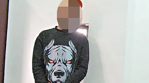 این مرد در نقش پلیس جیب مردم را خالی می کرد + گفتگو با مامورقلابی کرج + فیلم