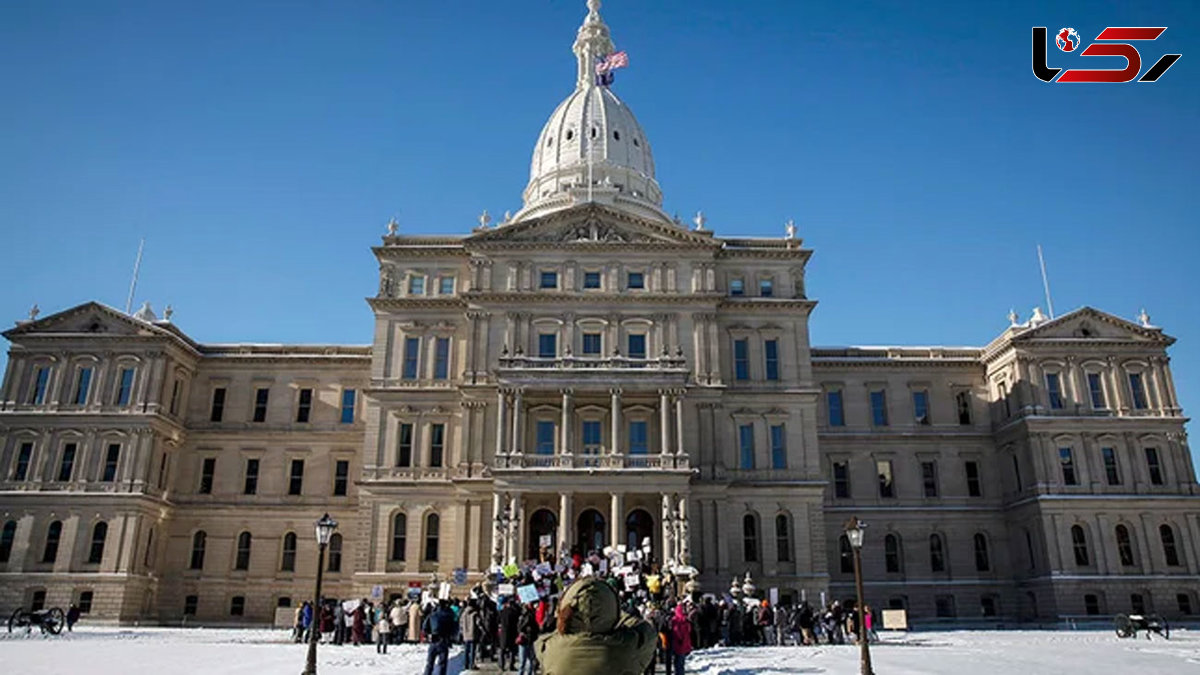 Michigan to Close Legislative Office Buildings Due to 'Credible Threats of Violence' 