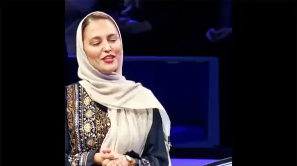 کولاک خانم بلاگر جذاب در برنامه  صداتو ! / داورها همه دست زدند !