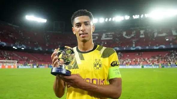 یونایتد، چلسی و لیورپول در شوک بزرگ/ دورتموند قیمت بیلینگهام را اعلام کرد