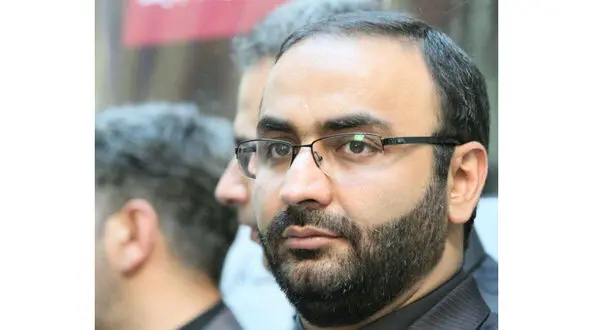  انتقاد شدید پسر شهید "همت" از نمایندگان سلفی‌بگیر